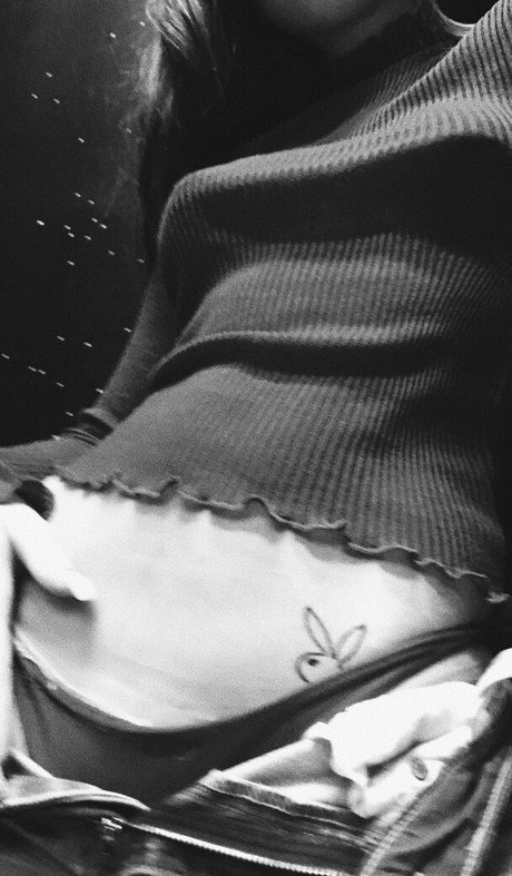 Ayla D lyla model naked picture