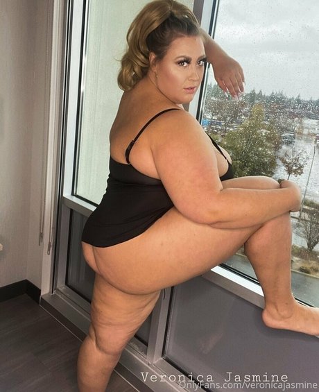 veronicajasmine pornstar hot pics