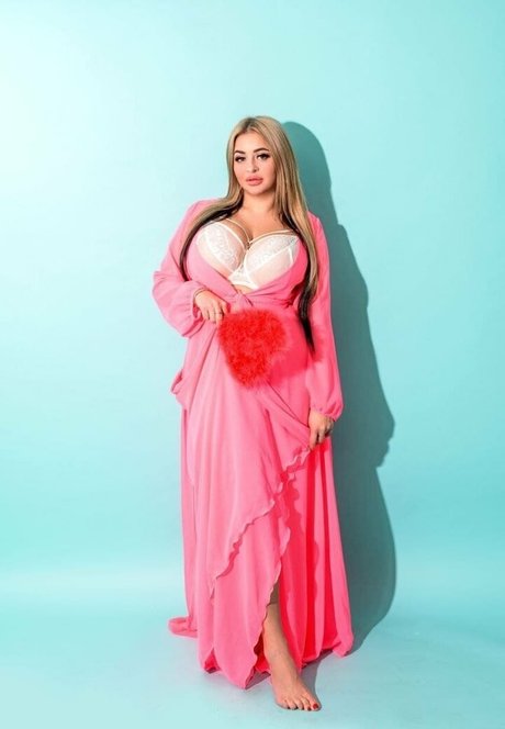 marinajuicyblonde naked star archive