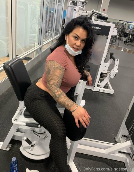 sindeestylez porn model photos