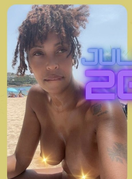 Kisha Chavis erotic actress galleries