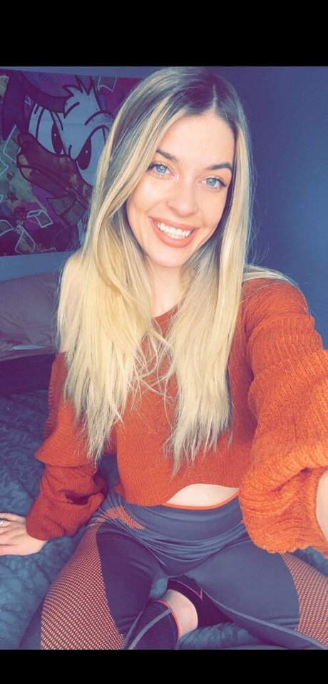 ThatONEBitxh pornstar top pic