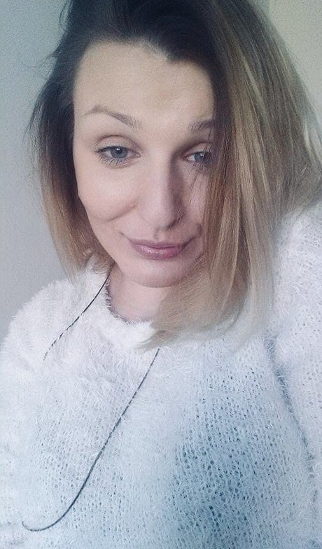 JennyHotWife nude star pic