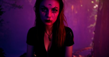 Violetta PurPur star sexy picture