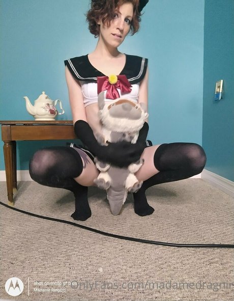 madamedragnir top pornstar image