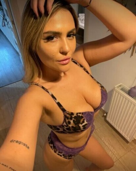 kira williams pornstar pretty photo