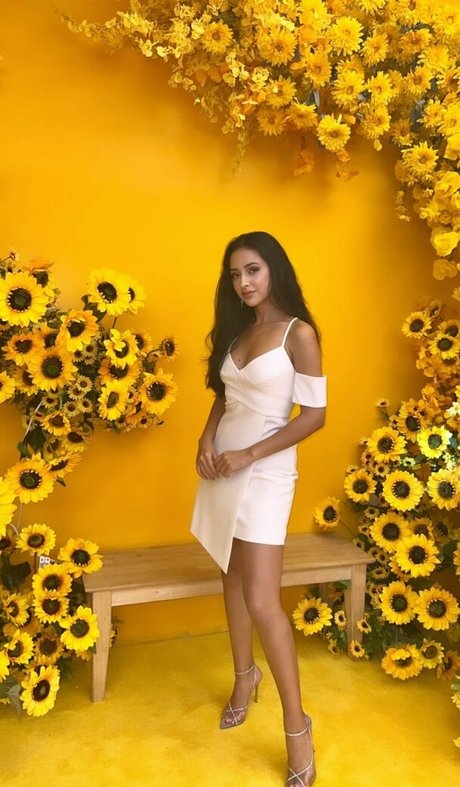 Serena Milan model sex images