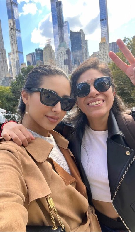 Serena Milan nude actress pic