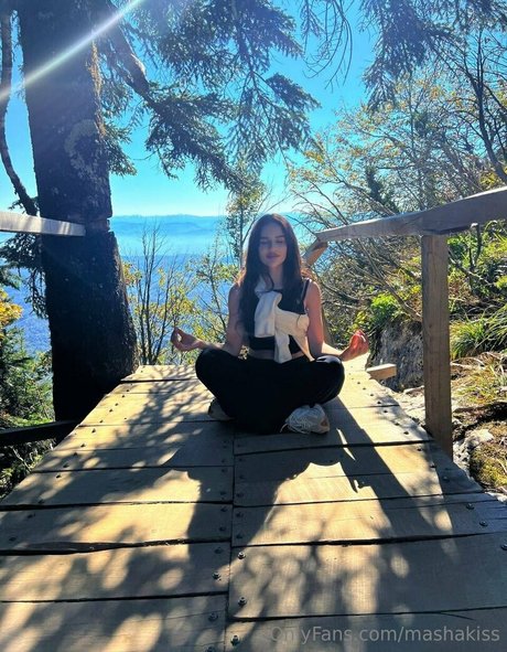 mashakiss pornographic model photos