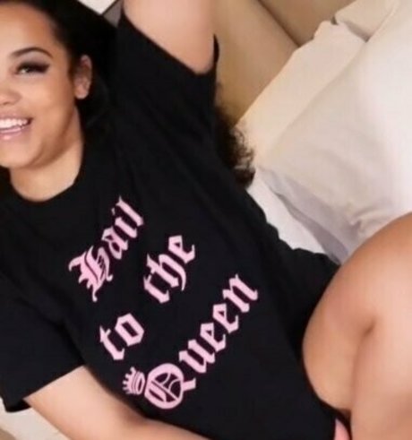 miaayourgirl sex model galleries