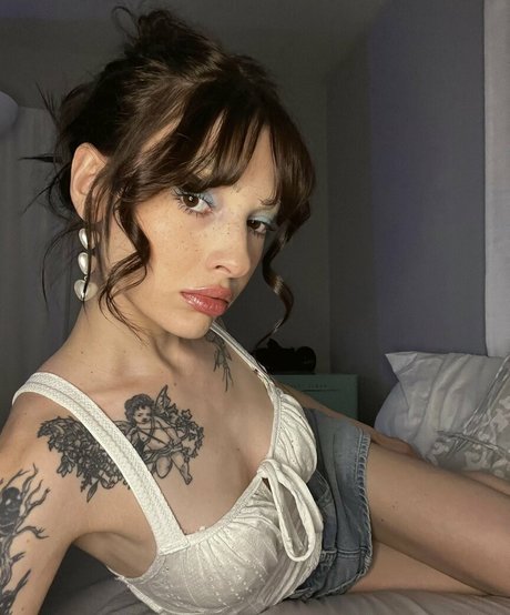 jadedhunny model adult photos