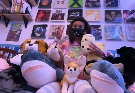 Izza Femboy model beautiful photos