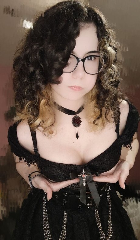 RiriMiaou model porn archive