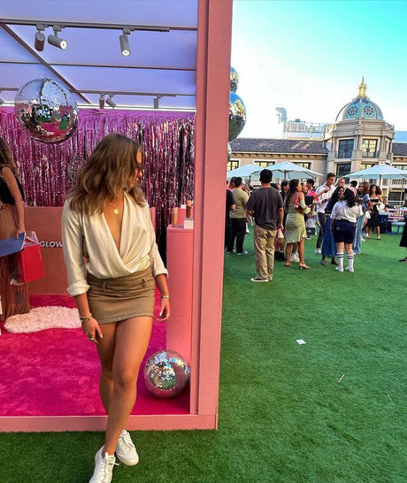 Emilia McCarthy art star images