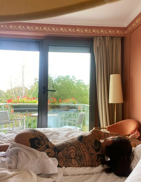 camilleterror pornstar top photo