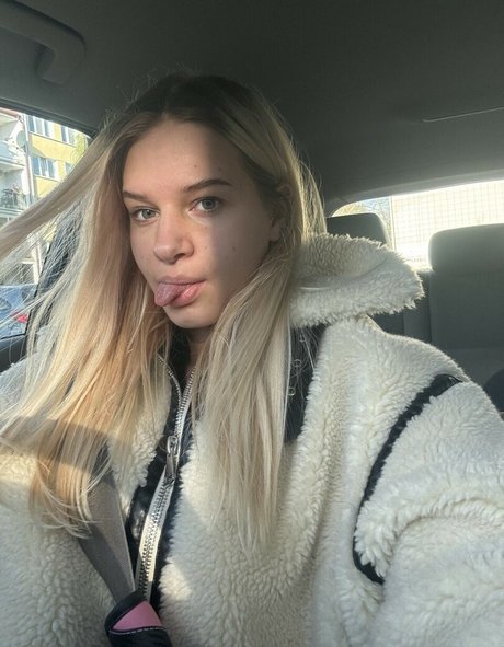 littletinyblonde model nice pics