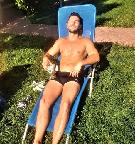 marius94 hot model images