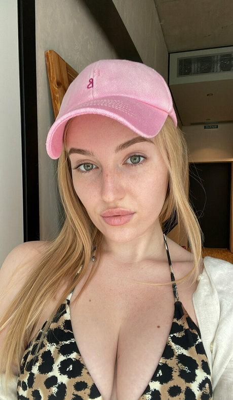 ashley boob porn model archive