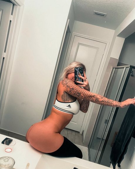 SaraAnnSea13 pornstar high quality picture