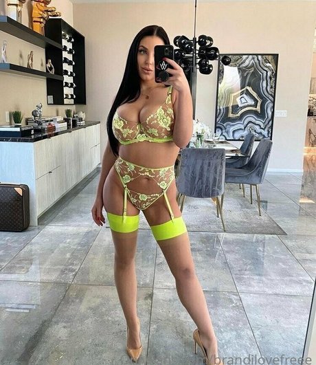 brandilovefreee perfect model photos