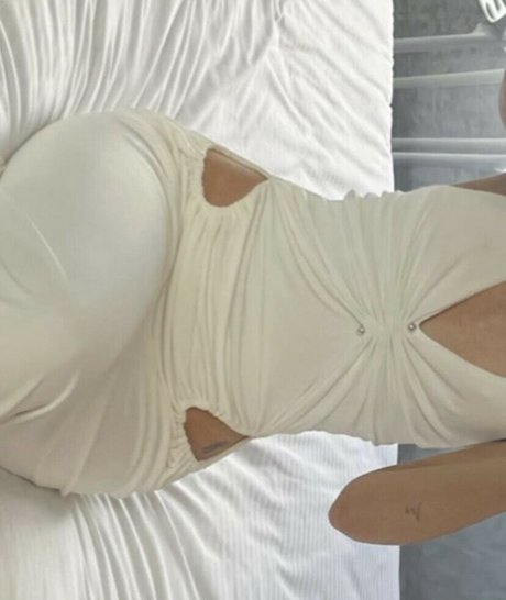 amateur swinger onlyfans sexy pictures