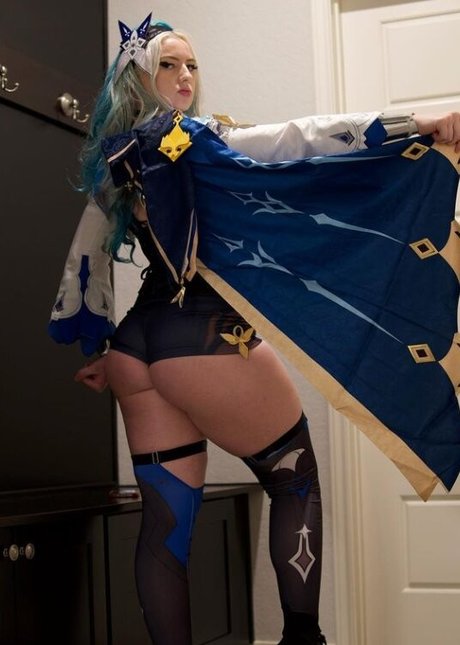 hanime fit star hot pictures