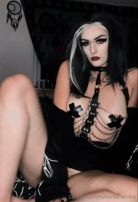 horror wh4re free actress images