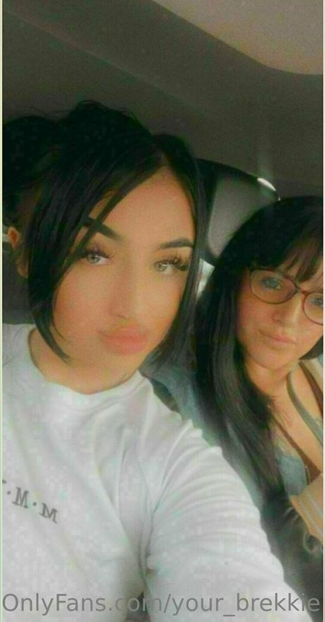 kiki need you inside model top img