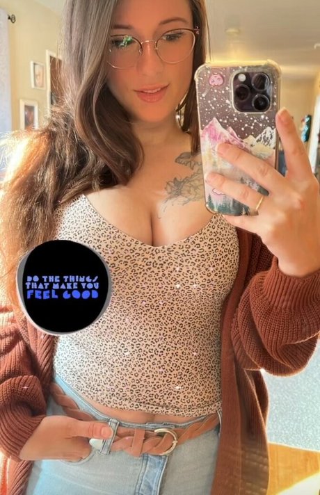 travelingsiren actress gallery