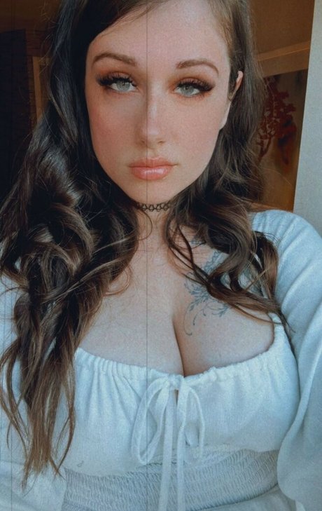 travelingsiren porn star picture