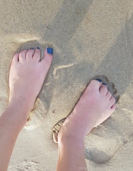 chubby latina teen onlyfans sexy image