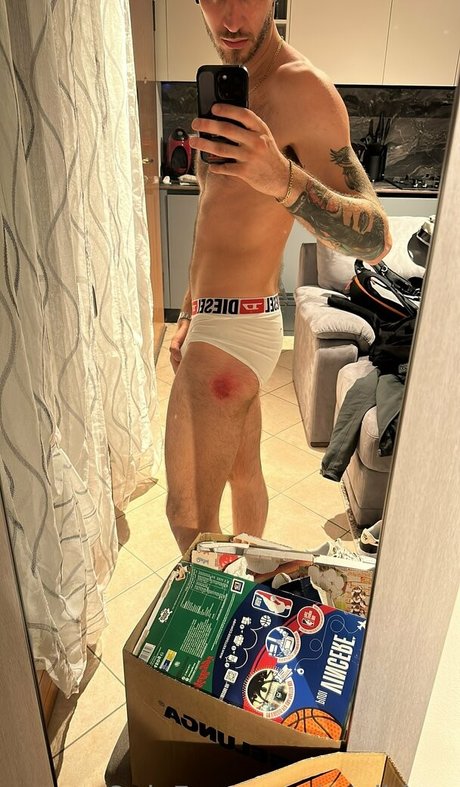 acoilduro hot actress pics