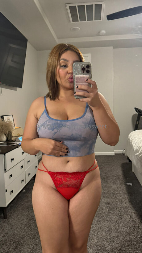 burbujasweet model high quality photos