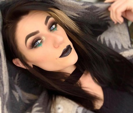 Alikat Goth Girl exclusive model galleries