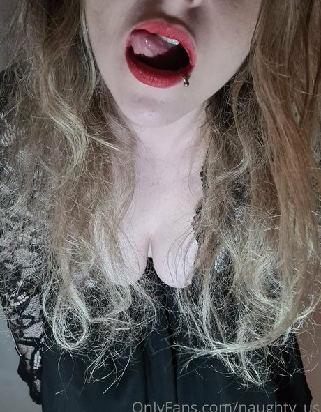 naughty us pornstar nude pics