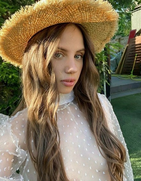 Princess Diana pornstar high quality pics