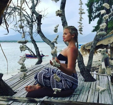 Veronika Dash adult star picture