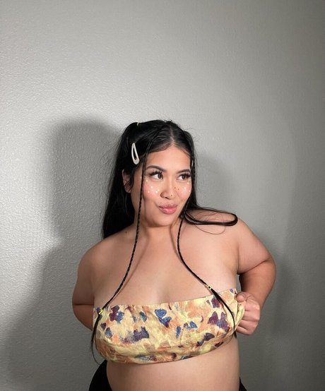 BellaBun Bo Bae model nice pics