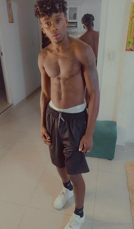 afroflavor erotic model pic
