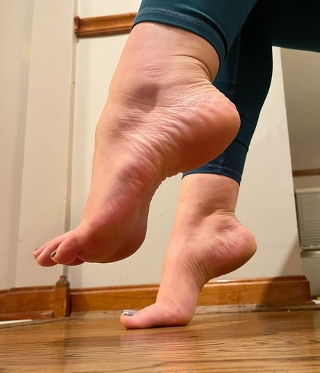 solelygia perfect actress photo