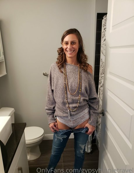 gypsyhippietravel model adult galleries