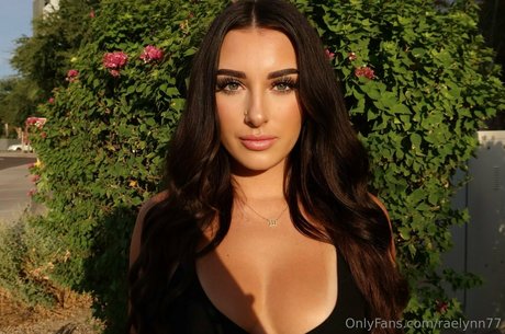 raelynn77 model pornographic images
