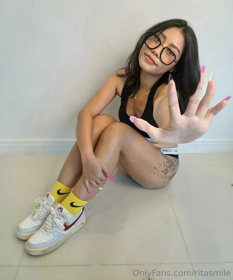 ritasmile free model img