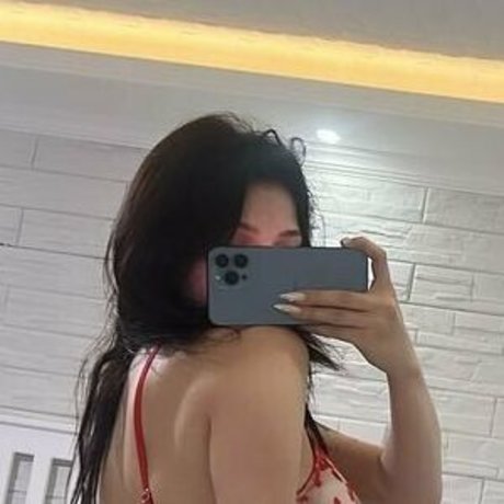 CER hd pornstar image