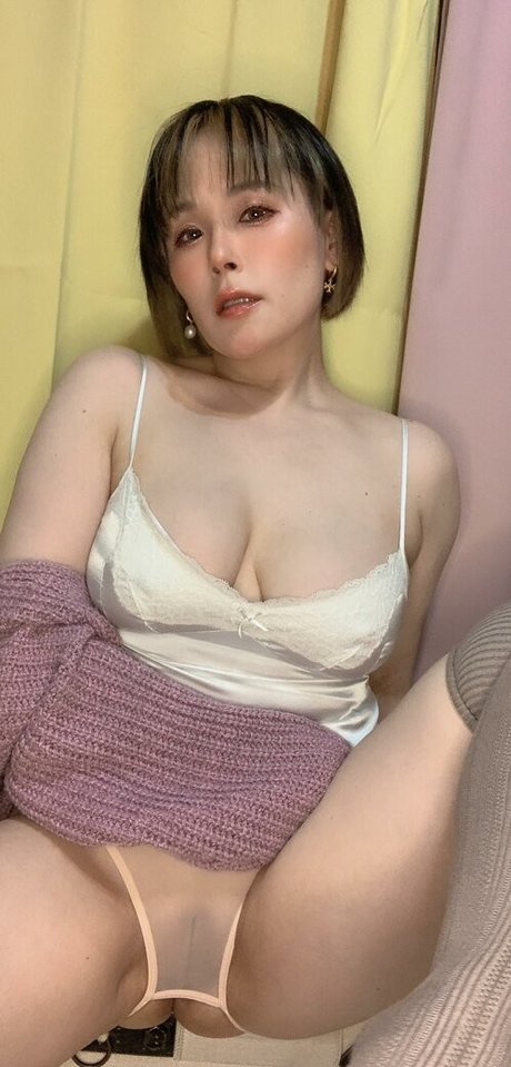 Nanin25791 model art pic