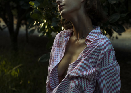 Roni Shif model erotic gallery