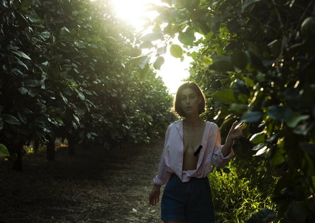 Roni Shif nice actress images