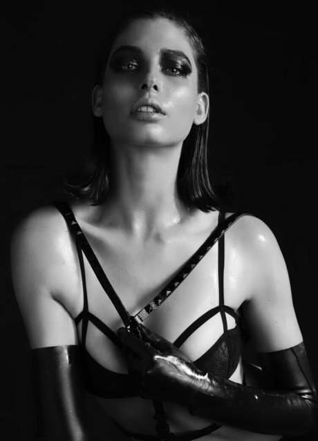 Moran Nimni model hot pics