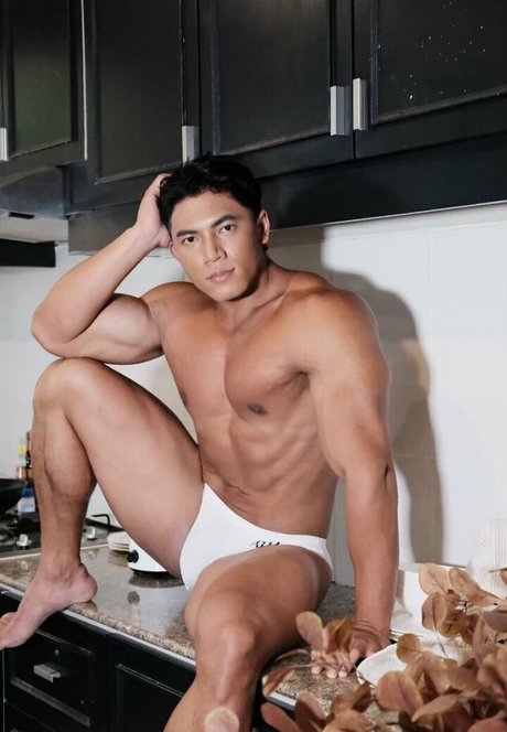 blonde cum onlyfans top photos