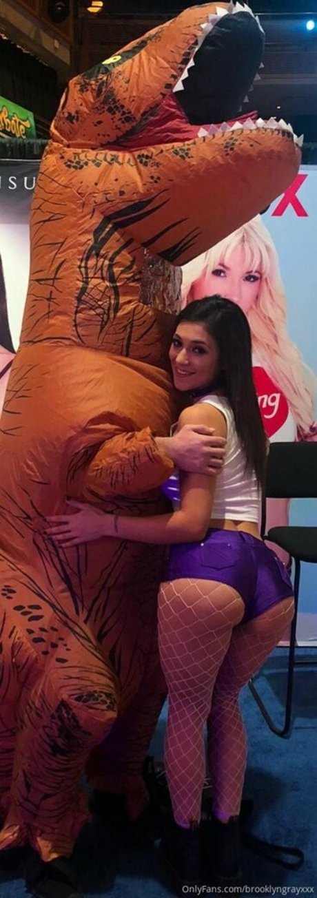 brooklyngrayxxx pornographic model photos